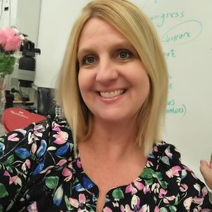 Meet your Posher, Christine